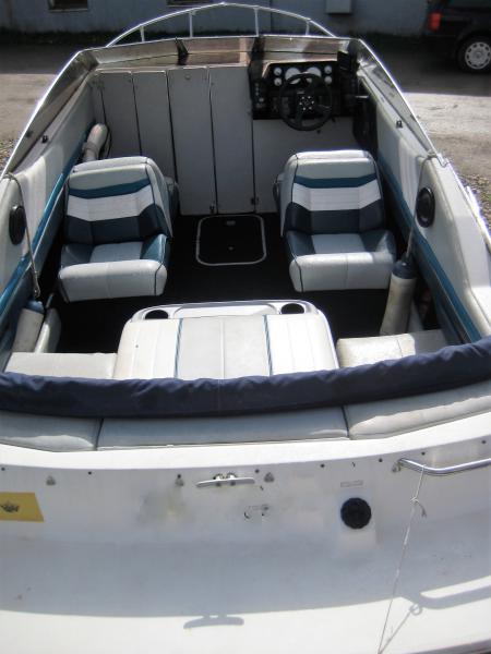 Łódź motorowa BAYLINER CAPRI 