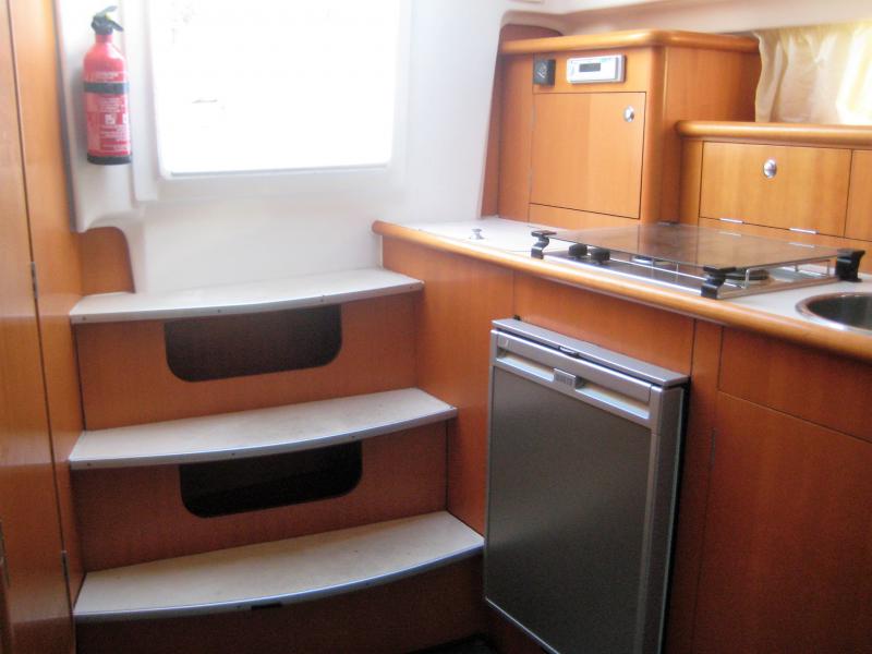 Jacht motorowy BENETEAU FLYER 920 VIVA 