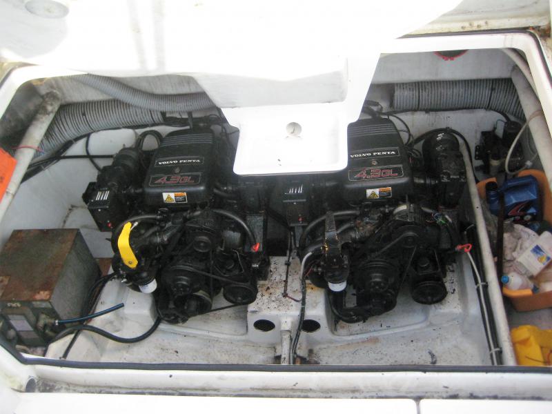 Jacht motorowy BENETEAU FLYER 920 VIVA 