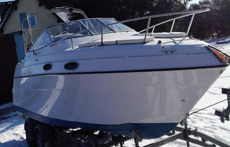 Jacht motorowy FOUR WINNS VISTA 238