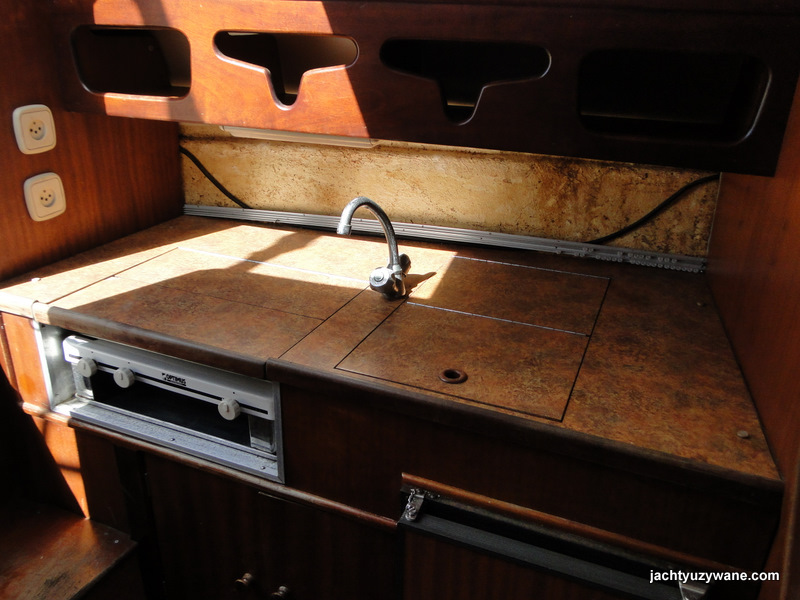 BAYLINER SeaLine 255 - 2x Volvo Penta DIESEL