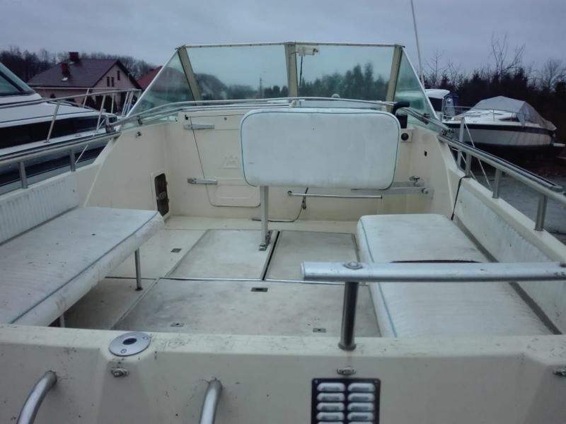 Jacht motorowy DELTA CHIMIE 800