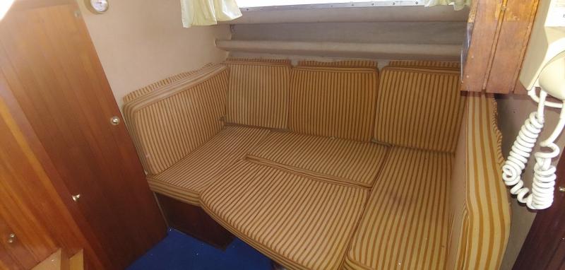 Jacht motorowy DELTA CHIMIE 800