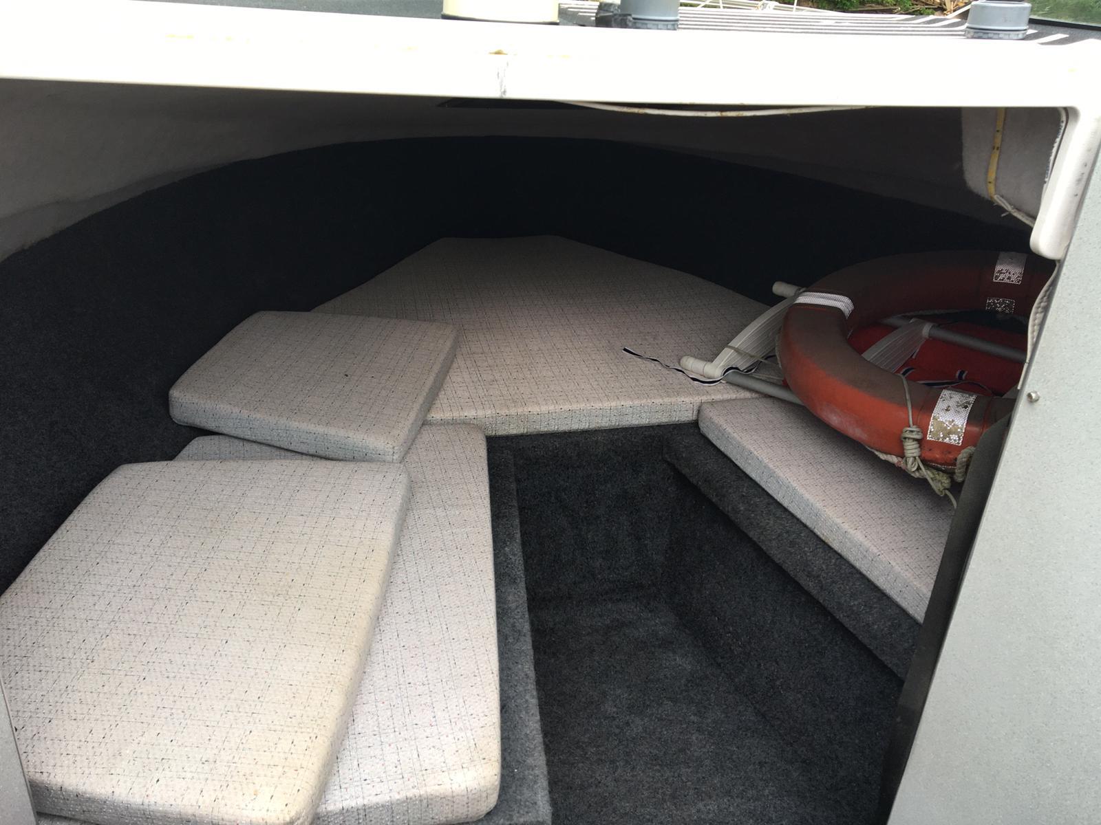 Bayliner CAPRI 5.0