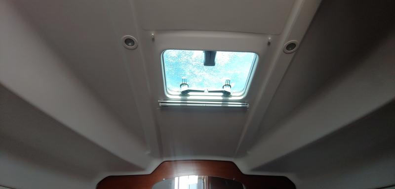 Jacht motorowy BENETEAU FLYER 701