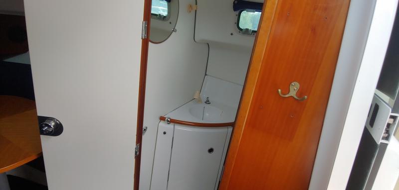 Jacht motorowy BENETEAU FLYER 701