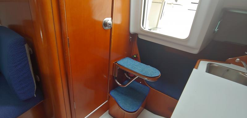 Jacht motorowy BENETEAU FLYER 701