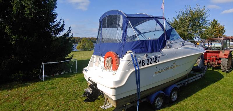 Jacht motorowy BENETEAU FLYER 701