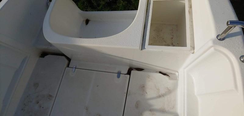 Kadłub łodzi motorowej typu FISCHER 