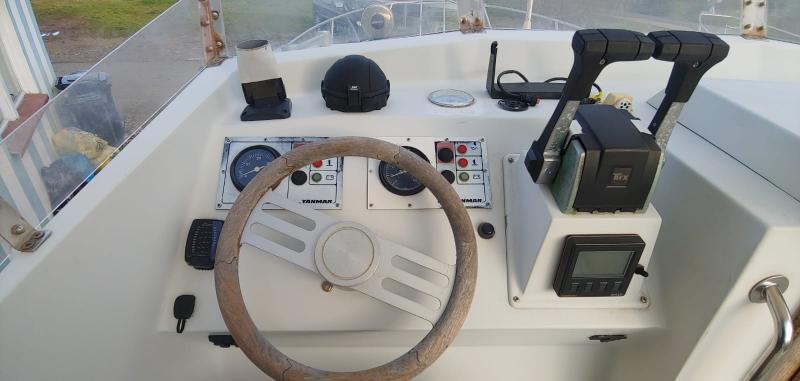 Jacht motorowy EIDER  2 x DIESEL YANMAR