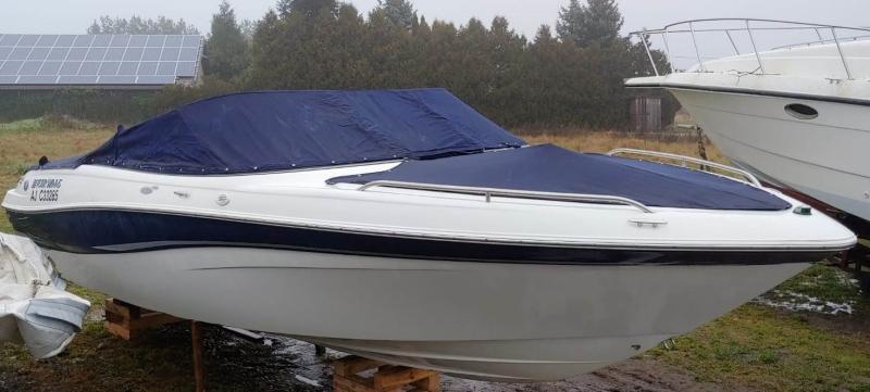 Łódź motorowa BOWRIDER FOUR WINNS 220 HORIZON 