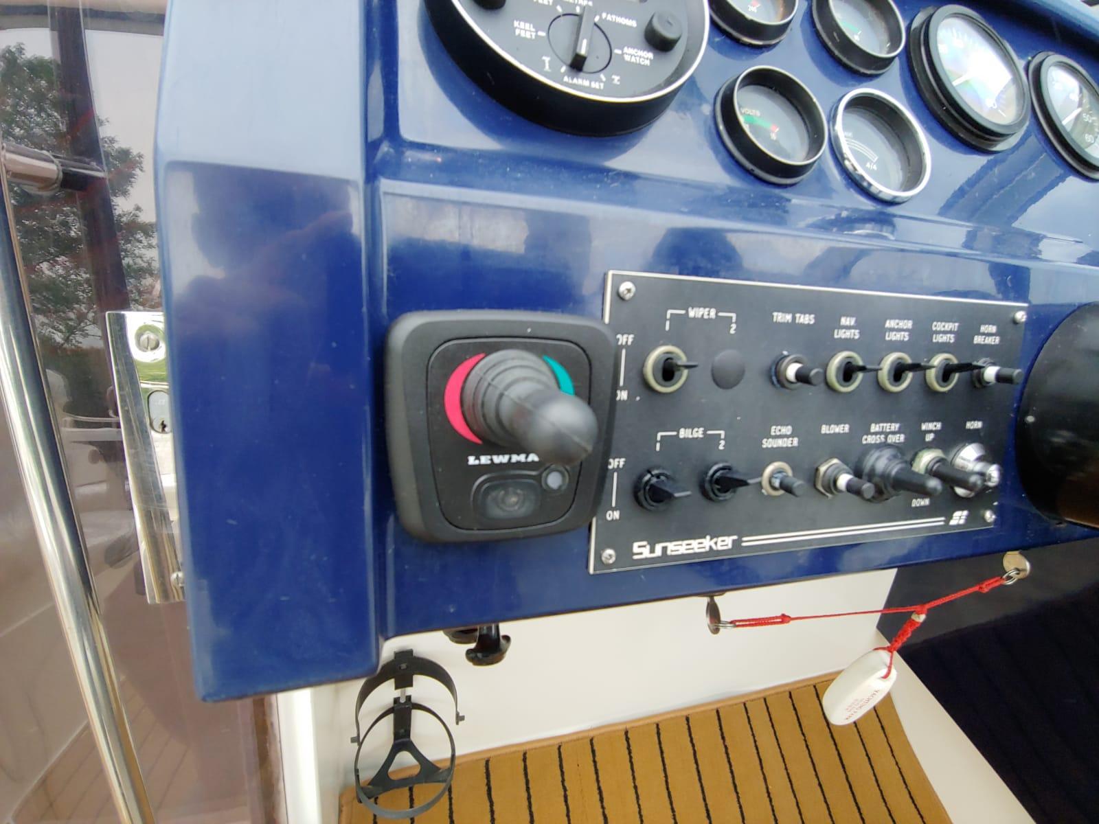 Jacht motorowy SUNSEKEER PORTOFINO 31