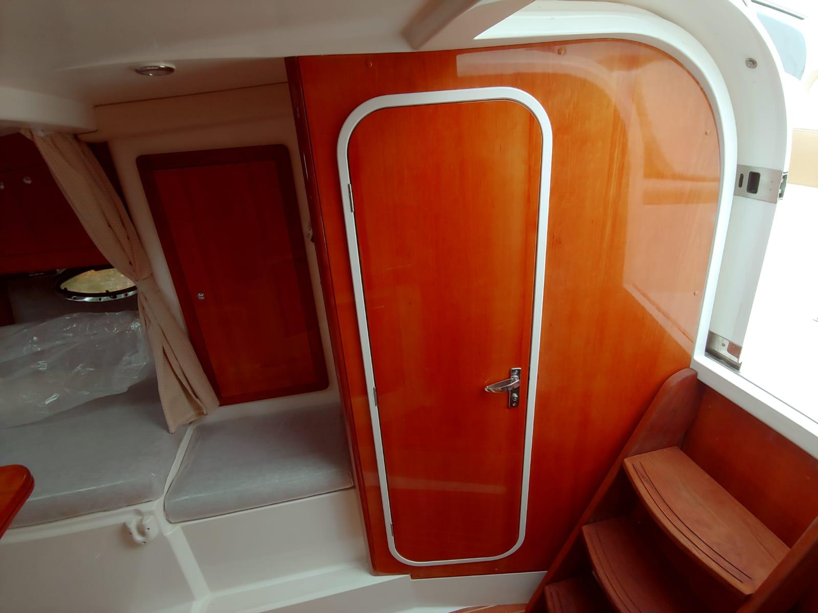 Łódź motorowa CRAMAR 32' CRUISER Firebird