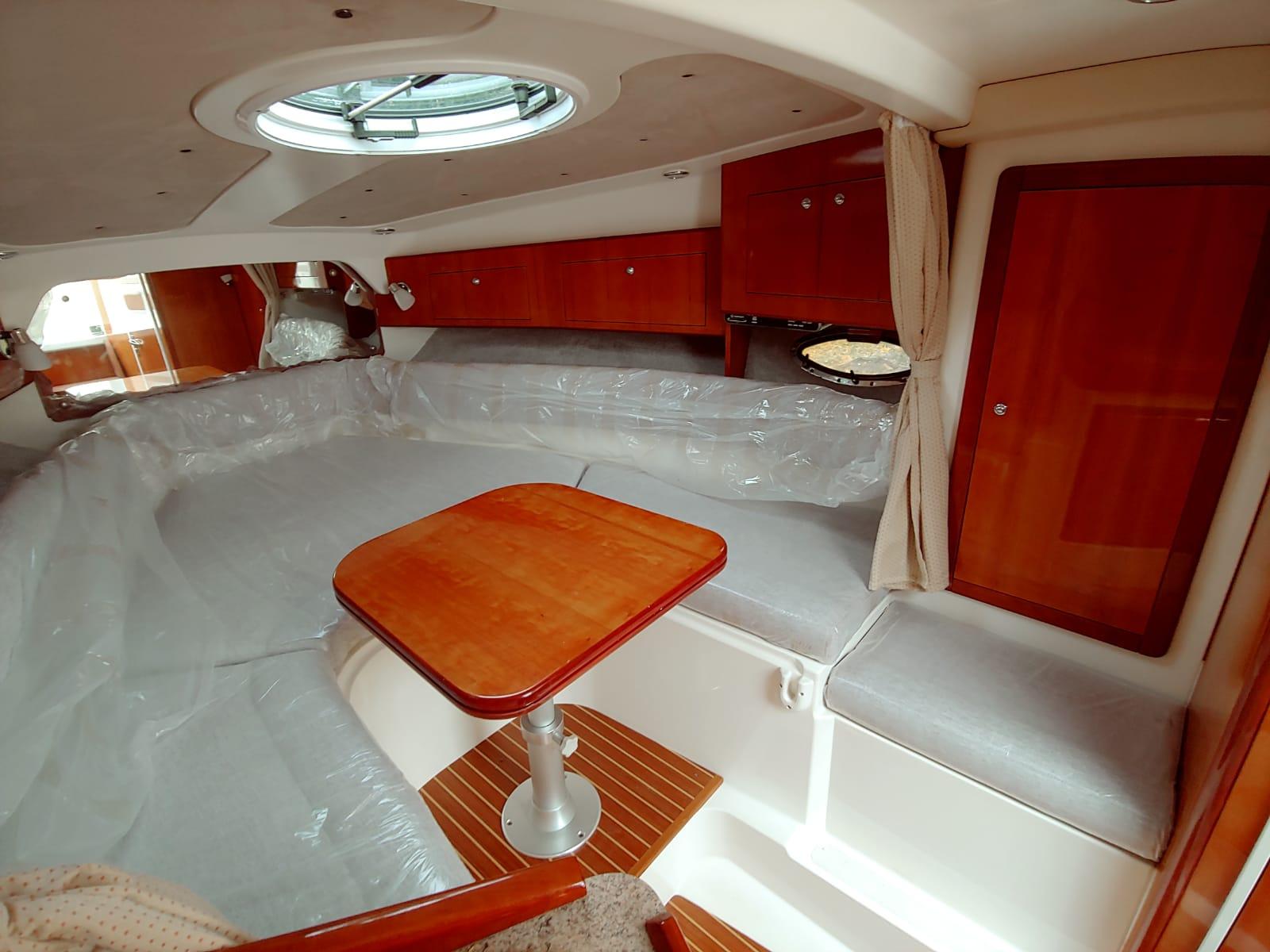 Łódź motorowa CRAMAR 32' CRUISER Firebird