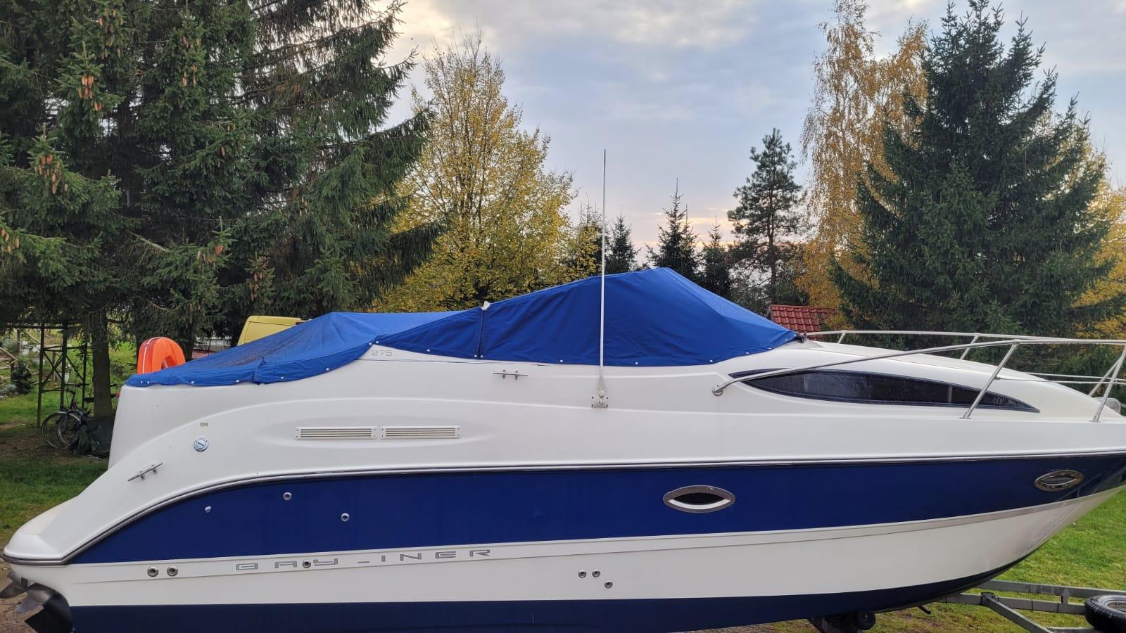 Jacht motorowy BAYLINER 275