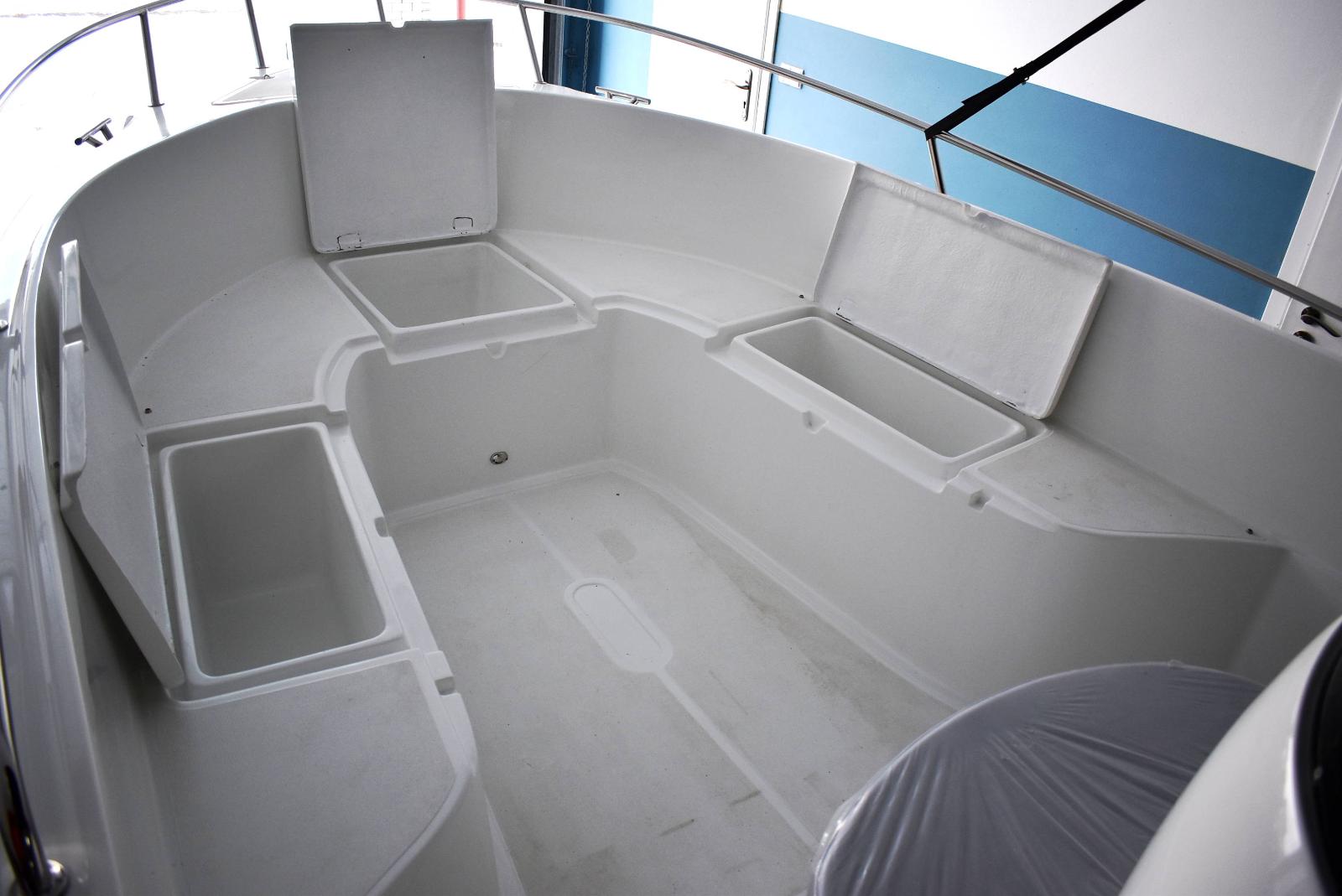 Łódź motorowa wędkarsko-rekreacyjna SUNDECK Mo'OWL 520