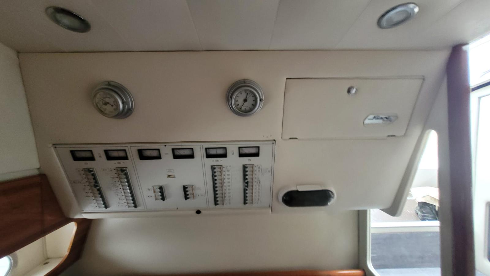 Jacht motorowy marki FIART 43