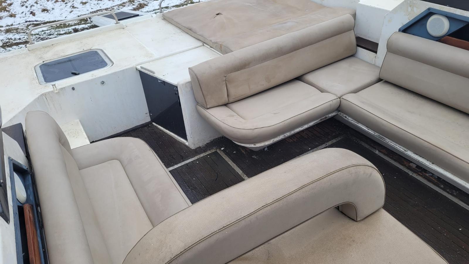 Jacht motorowy marki FIART 43