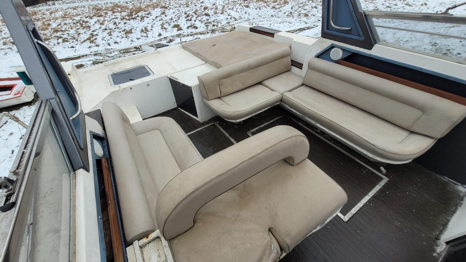 Jacht motorowy marki FIART 43