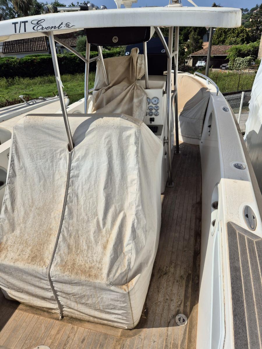 Novurania Chase 31 