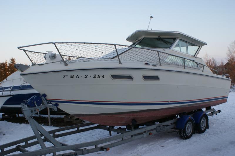 Łódź motorowa SEA RAY