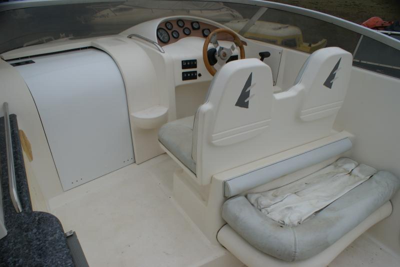 ARIA YACHTS VITTORIA 240